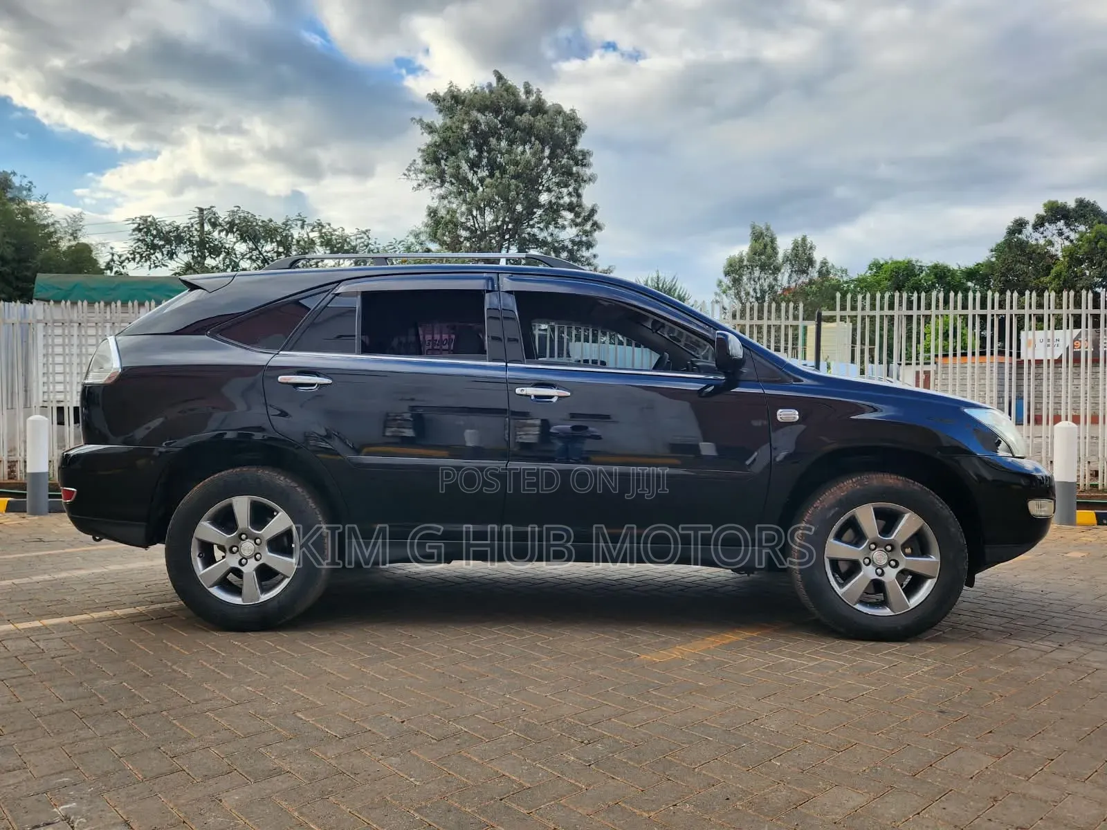 Toyota Harrier 2.4 2009 Black