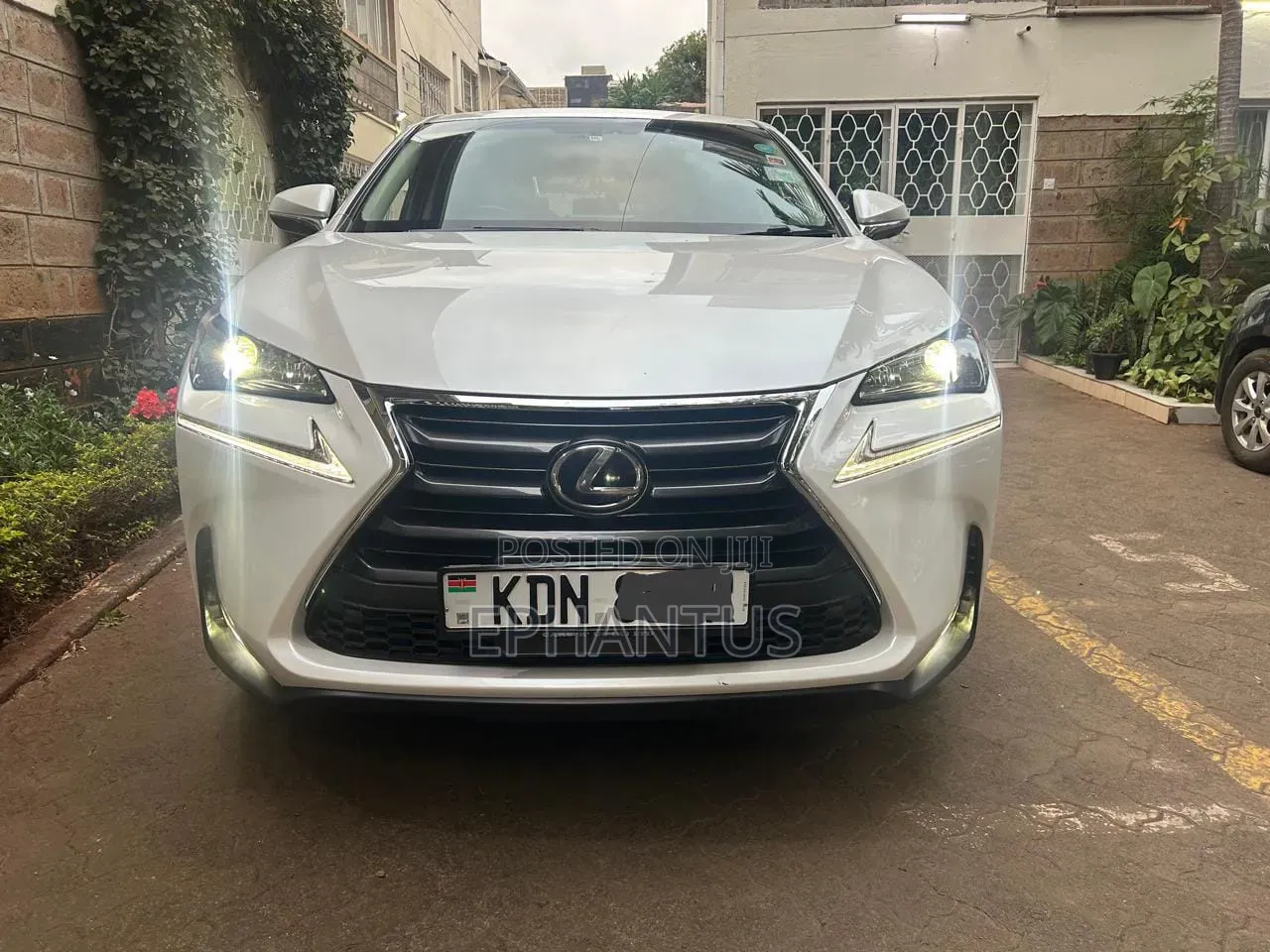 Lexus NX 200t AWD 2016 White