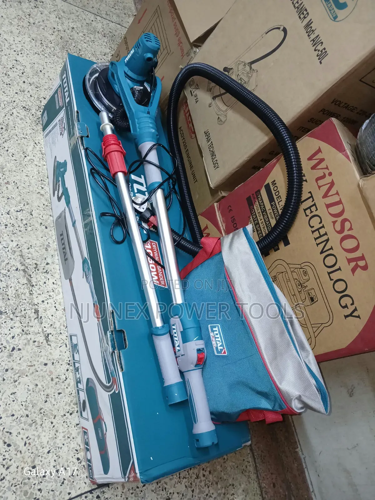 TOTAL Drywall Sander 1050W