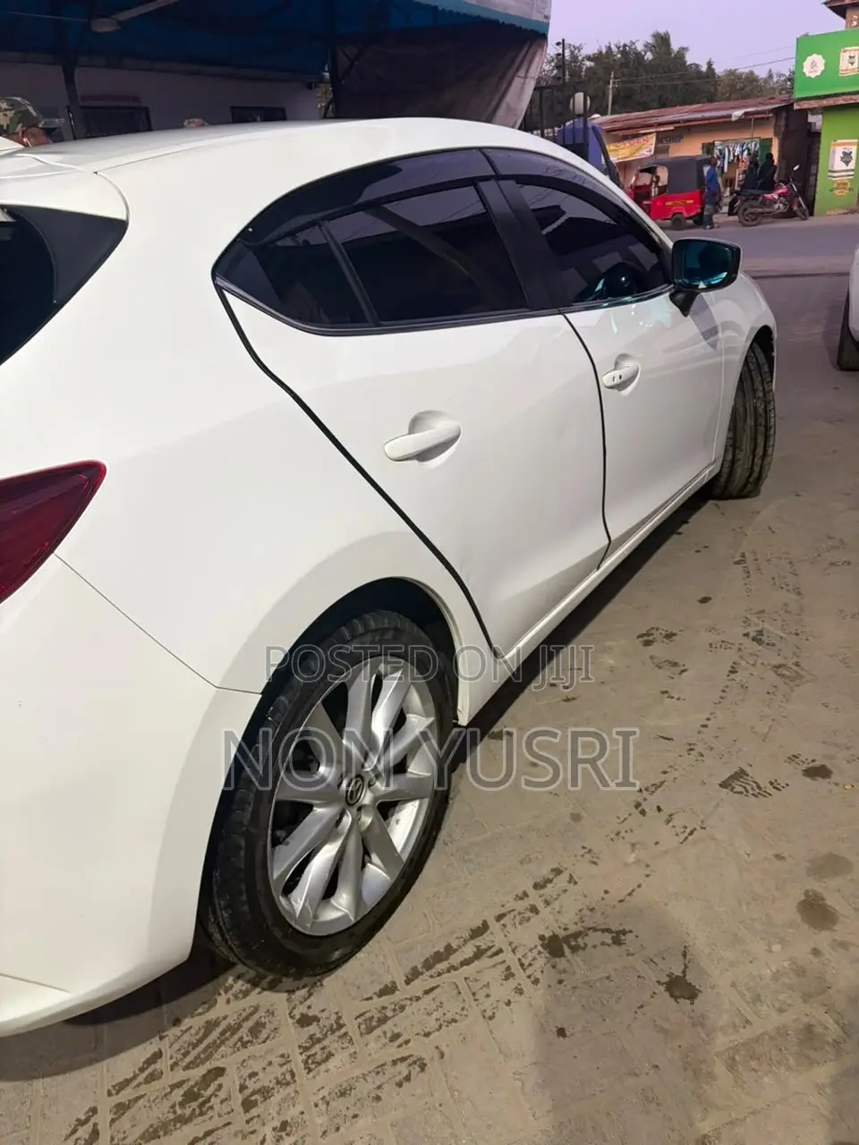 Mazda Axela 2017 White
