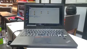 Laptop Lenovo ThinkPad X270 4GB Intel Core i3 HDD 1T