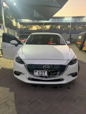 Mazda Axela 2017 White