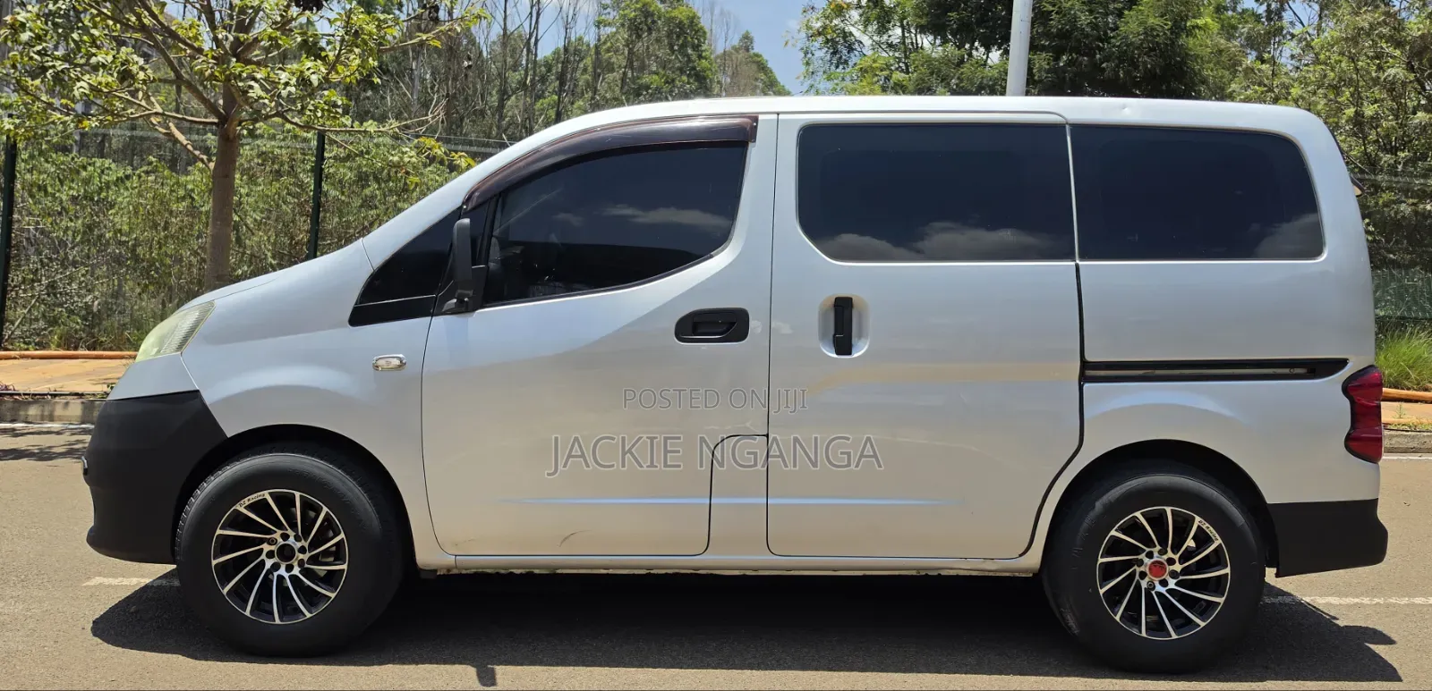 Nissan NV200 2014 White