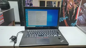 Laptop Lenovo ThinkPad X270 4GB Intel Core i3 HDD 1T