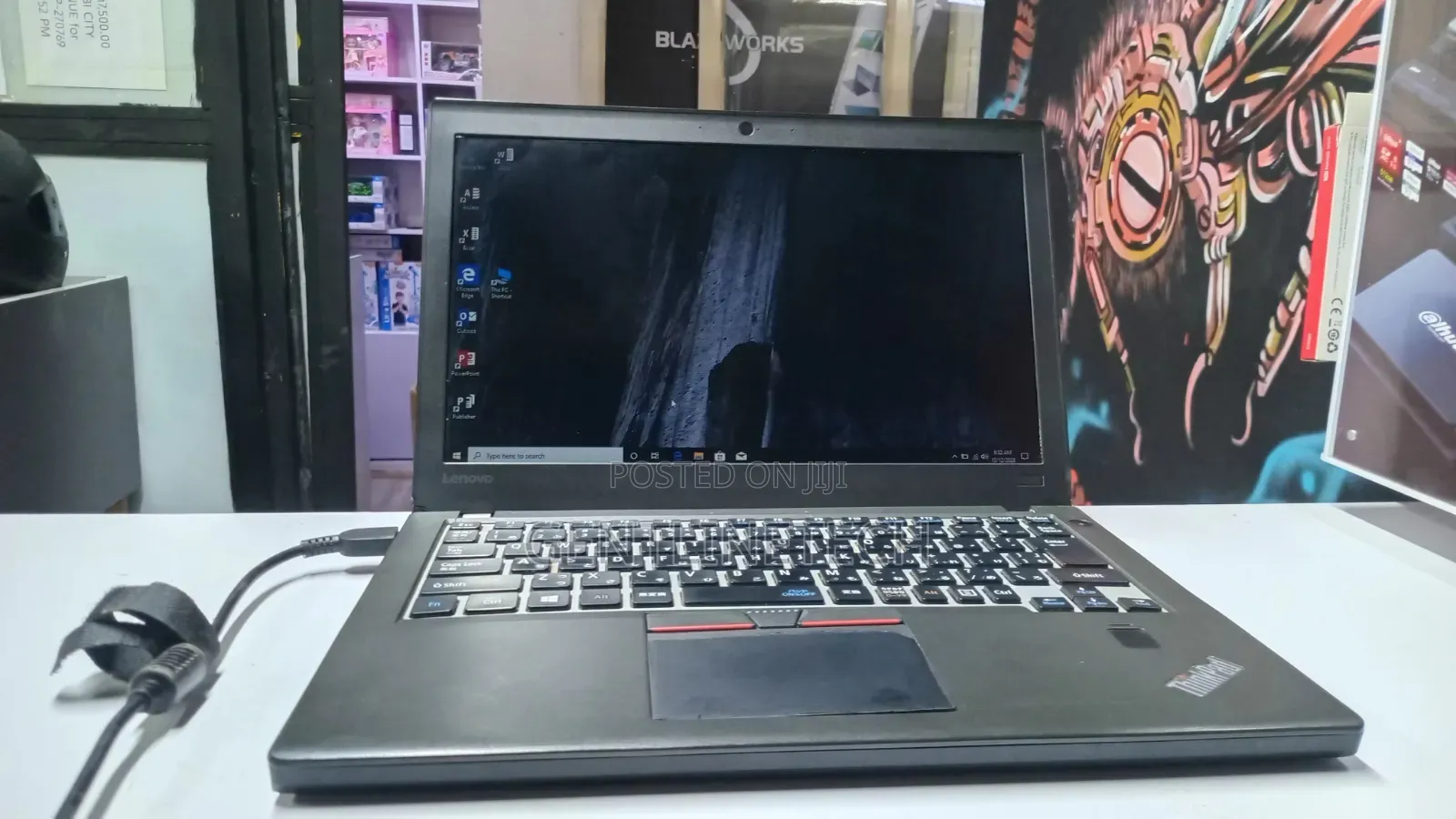 Laptop Lenovo ThinkPad X270 4GB Intel Core i3 HDD 1T