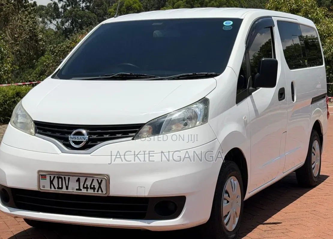 Nissan NV200 2018 White