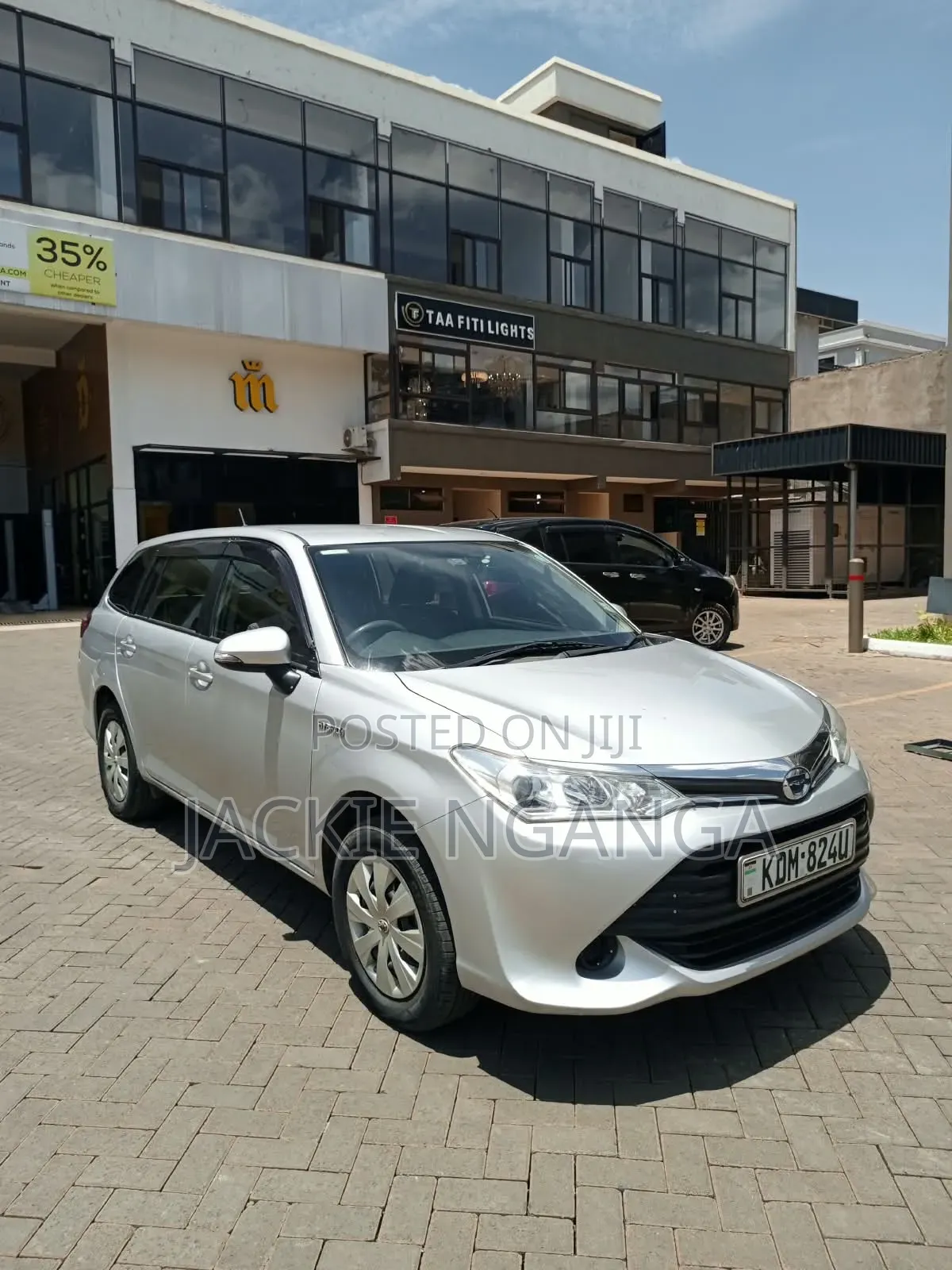 Toyota Corolla Fielder 2017 Silver