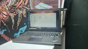 Laptop Lenovo ThinkPad X270 4GB Intel Core i3 HDD 1T