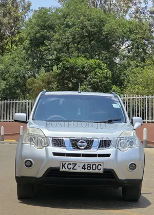 Nissan X-Trail 2013 Silver