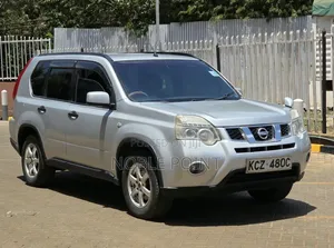 Nissan X-Trail 2013 Silver