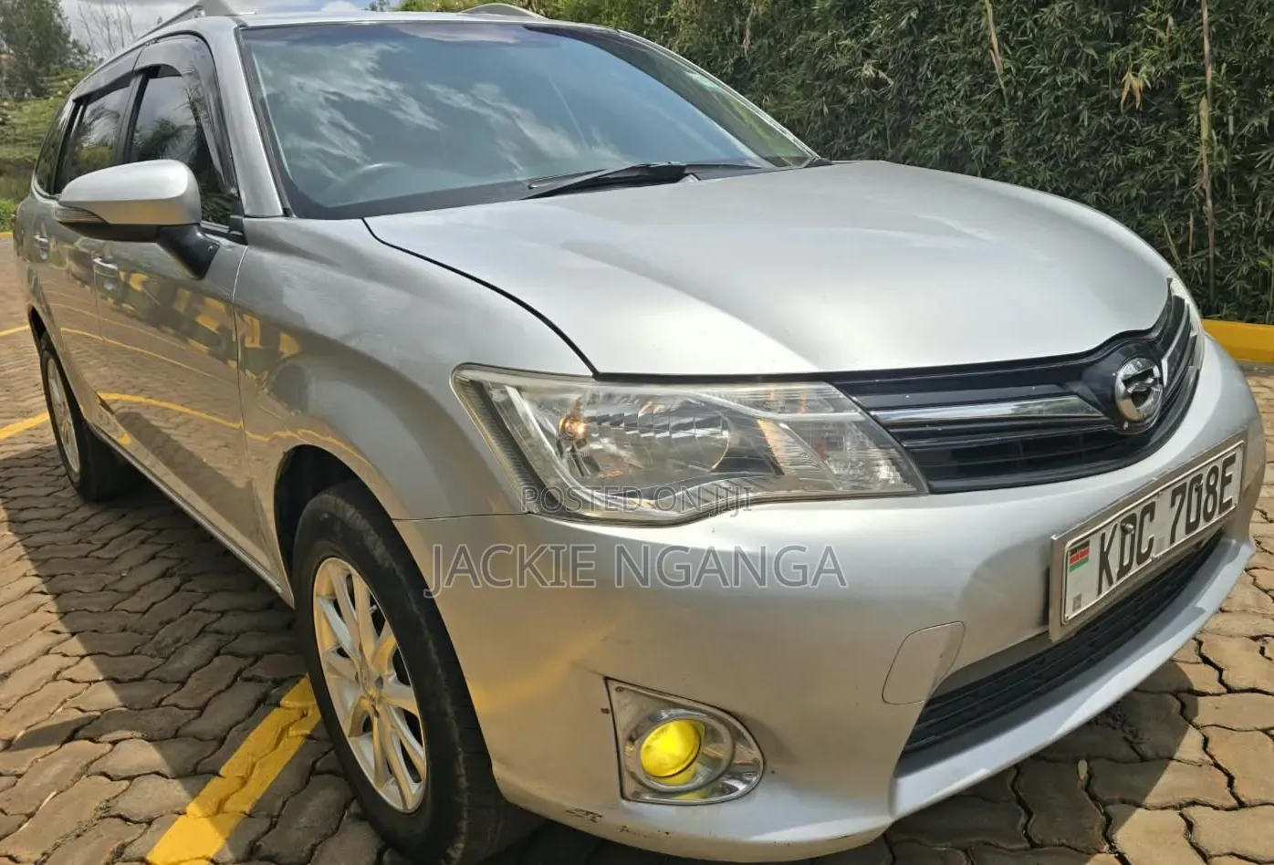 Toyota Corolla Fielder 2014 Silver