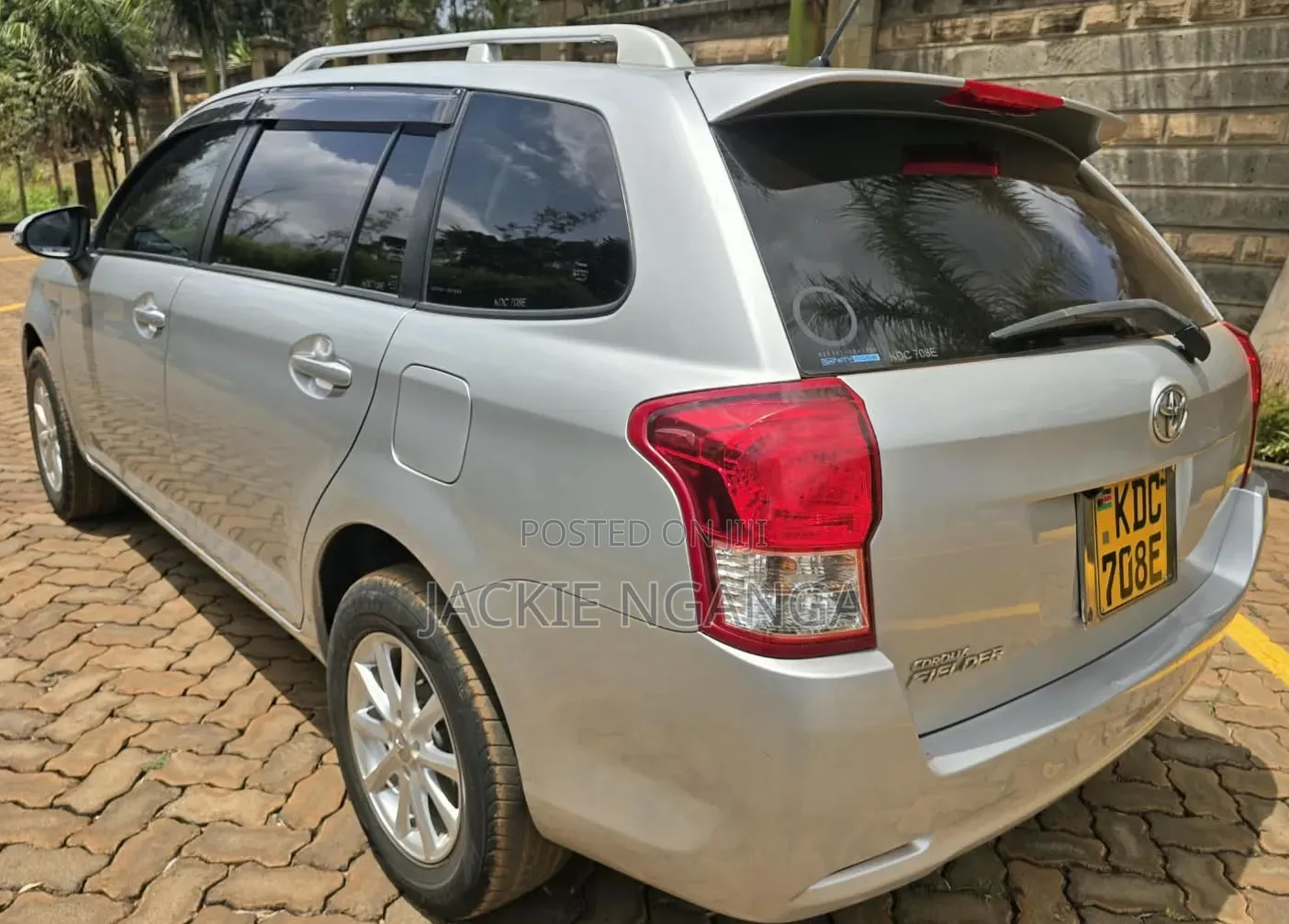 Toyota Corolla Fielder 2014 Silver