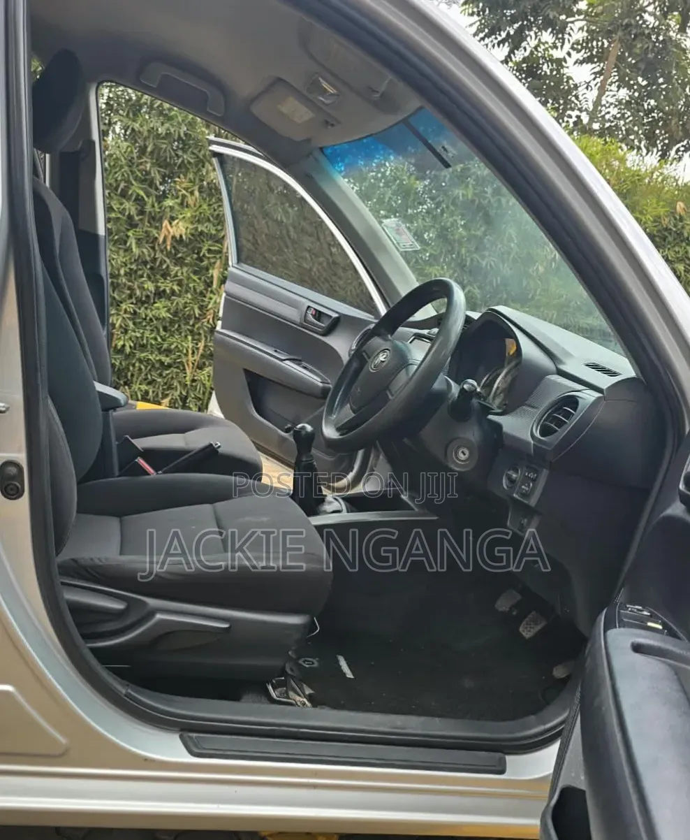 Toyota Corolla Fielder 2014 Silver