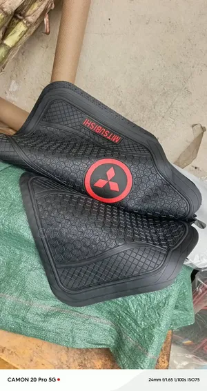 5pc Heavy Duty Rubber Branded Carpet Mats Antislip Pattern