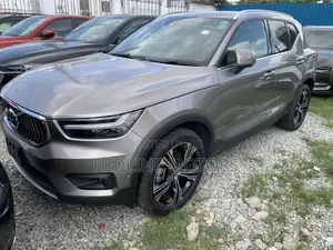 Volvo XC40 T5 Petrol AWD 2019 Ivory