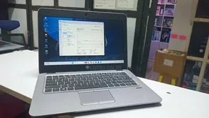 Laptop HP EliteBook 820 G3 4GB Intel Core i5 SSD 128GB