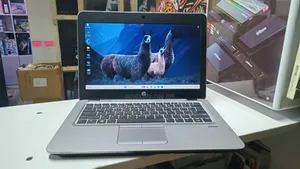 Laptop HP EliteBook 820 G3 4GB Intel Core i5 SSD 128GB