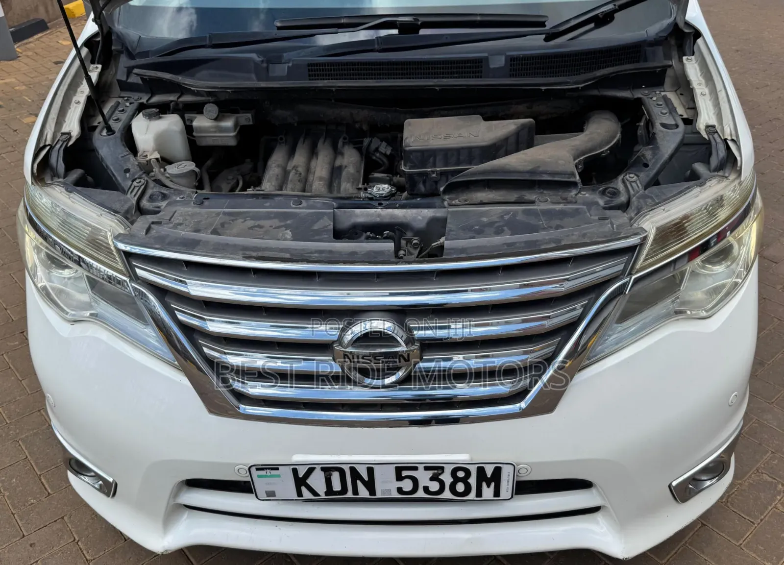 Nissan Serena 2016 White
