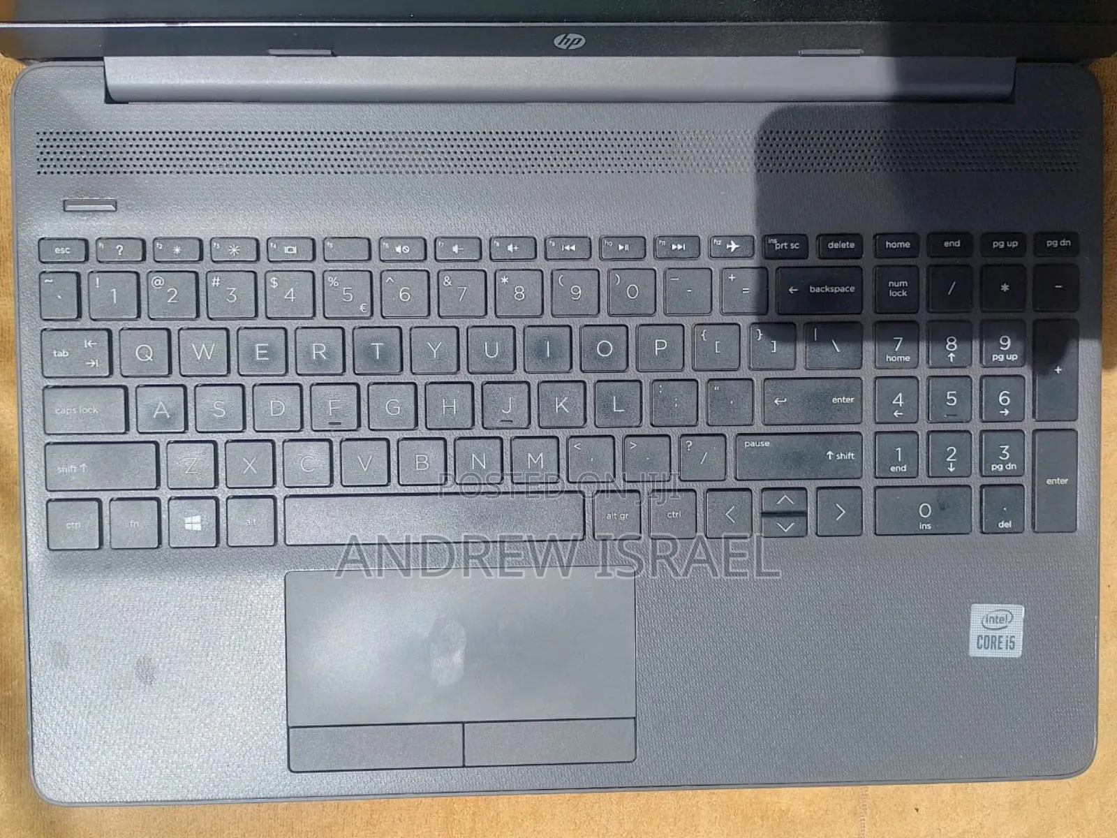 Laptop HP 250 G8 8GB Intel Core i5 HDD+SSD 1T