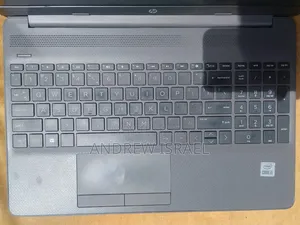 Laptop HP 250 G8 8GB Intel Core i5 HDD+SSD 1T