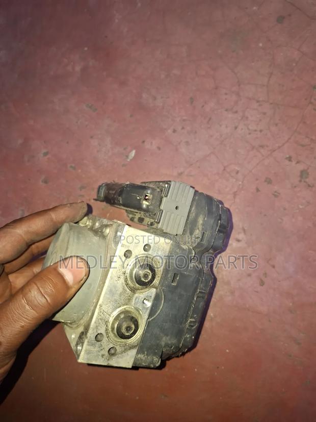Axio/Fielder Abs Pump 2L - thumbnail 2