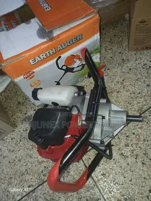 Gas-Powered Earth Auger Powerhead