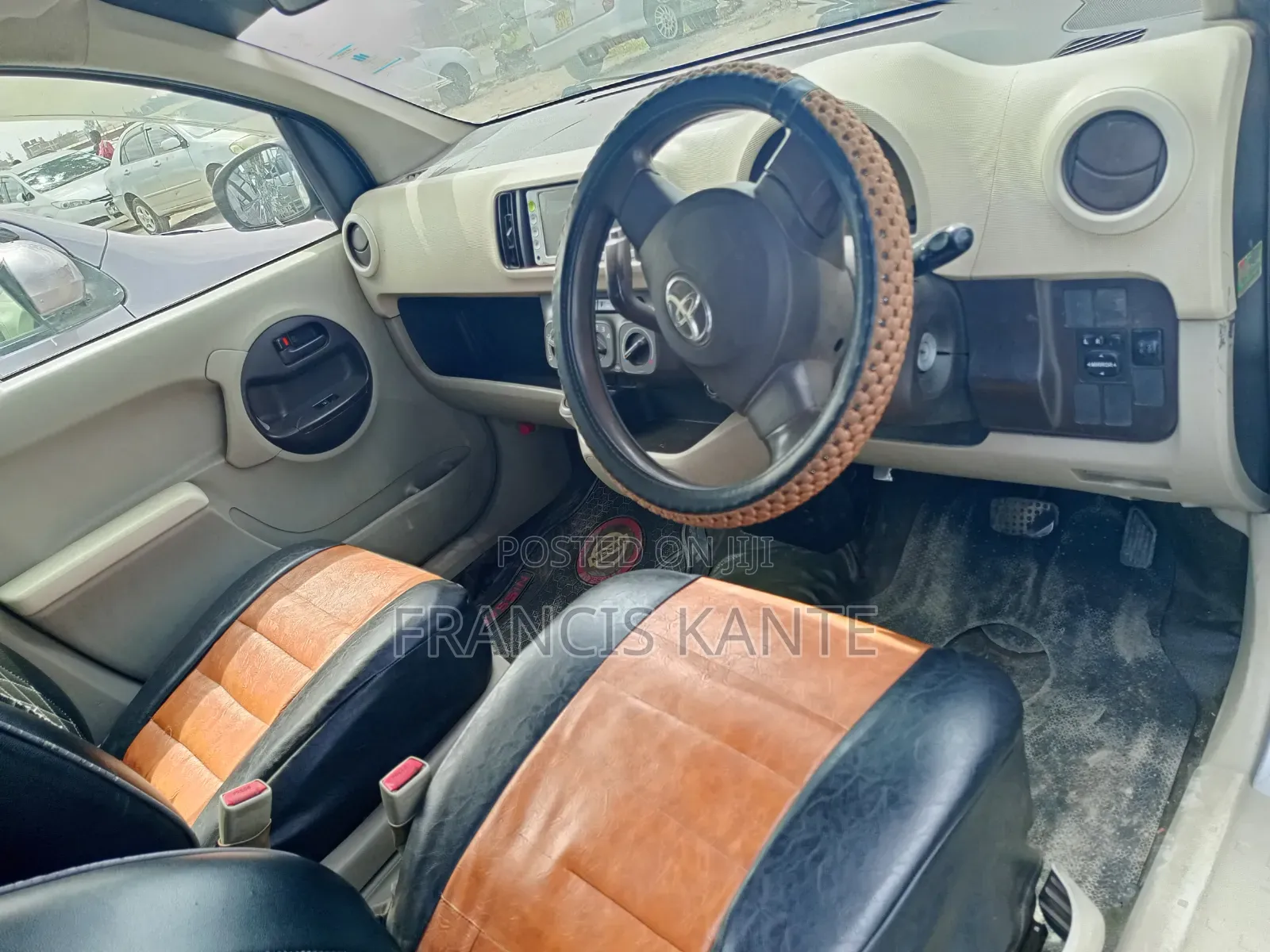 Toyota Passo 2014 Silver