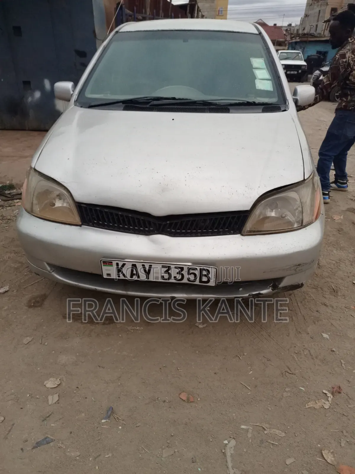 Toyota Platz 2005 Silver