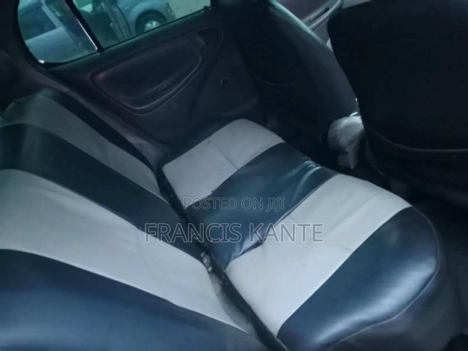 Toyota Platz 2005 Silver