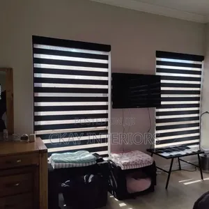 Beautiful Interiors Begin With Thoughtful Details of Horizontal Blinds