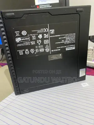 Desktop Computer Lenovo ThinkCentre M715 Tiny 16GB AMD Ryzen 7 SSD 1T