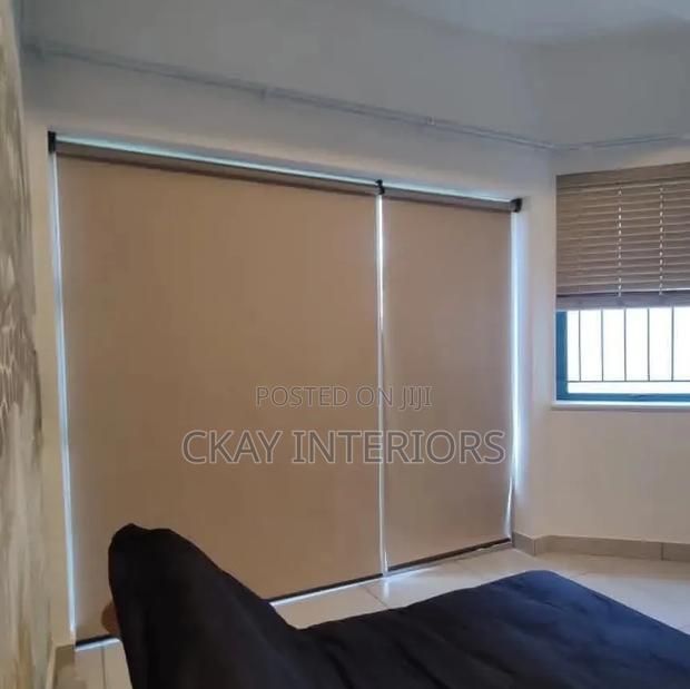 Full Window Coverage a Single Flip Horizontal Roller Blinds - thumbnail 2