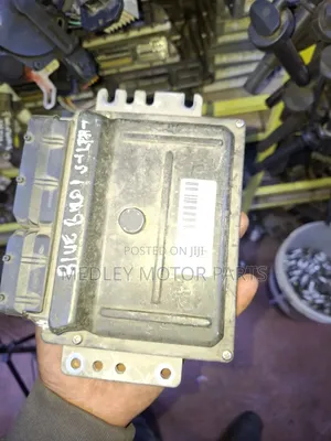 Nissan Bluebird ECU