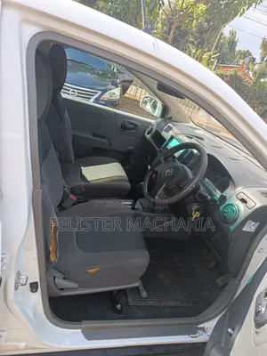 Nissan Advan 2014 White