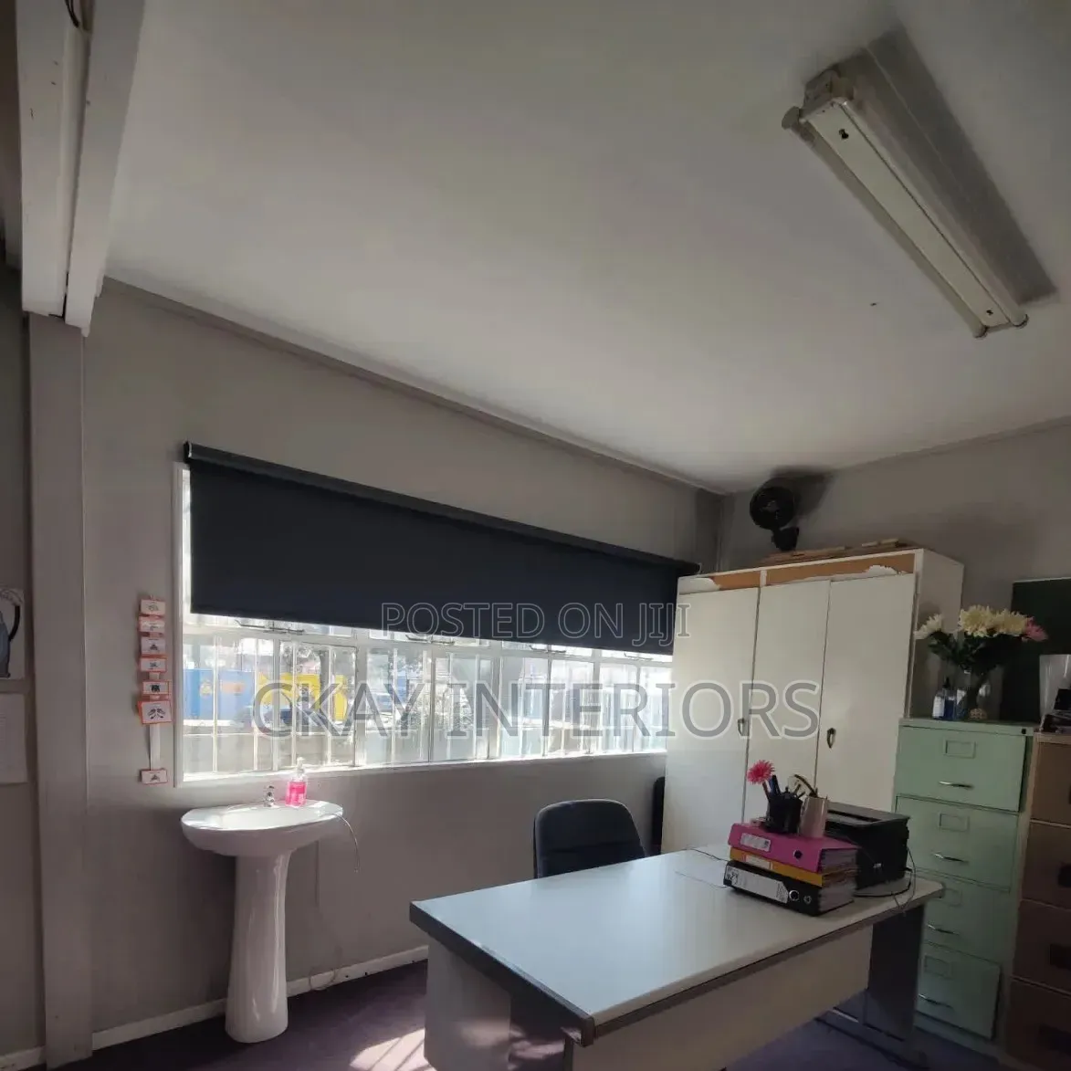 Create Visual Harmony Between Your Window With Horizontal Roller Blind