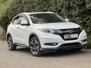 Honda Vezel 1.5 2WD 2014 White
