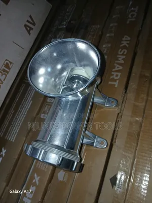 Meat Mincer Size 22 (M22).