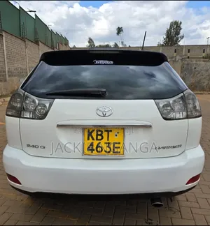 Toyota Harrier 2005 White