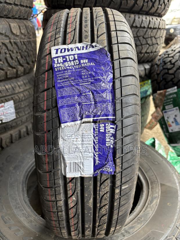 205/65r15 Townhall Tyre - main view