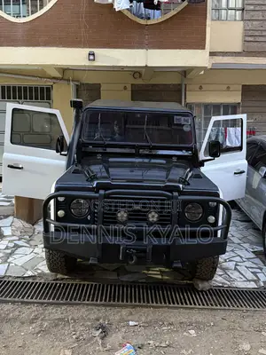 Land Rover Defender 110 2.5 TD5 2007 White