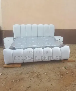 6*6 White Bubble Bed With Mattress and Sidebed
