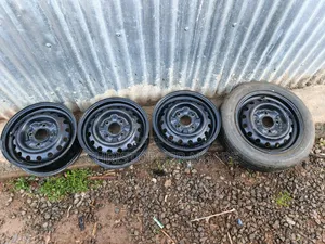 14-Inch Car Rims for Sale – R14 Wheels
With Wheel Covers