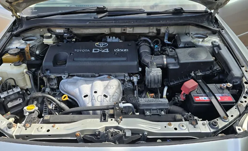 Toyota Avensis 2006 Silver