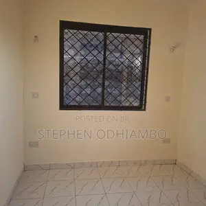 2bdrm Apartment in Kadzandani for rent