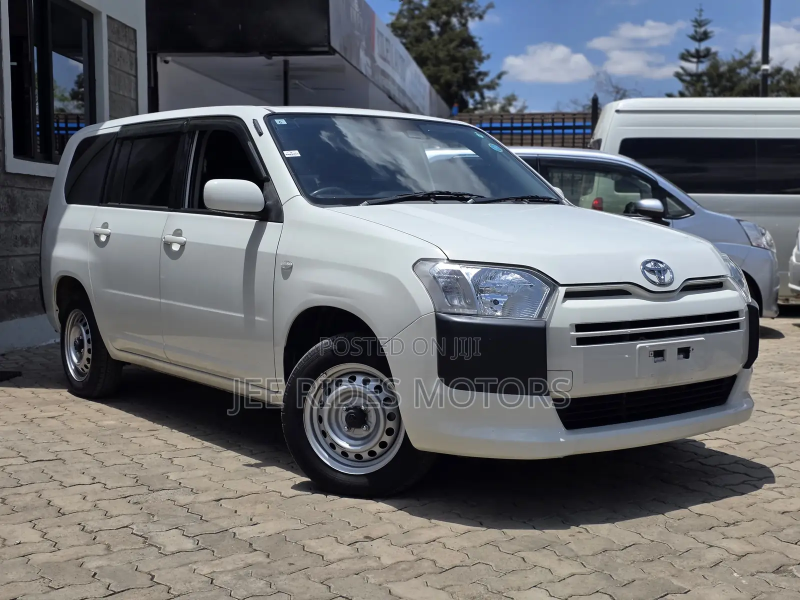 Toyota Succeed 2019 White