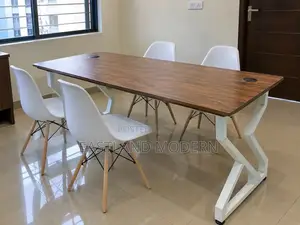 Modern Office Meeting Table With 4 Chairs – Boardroom Set