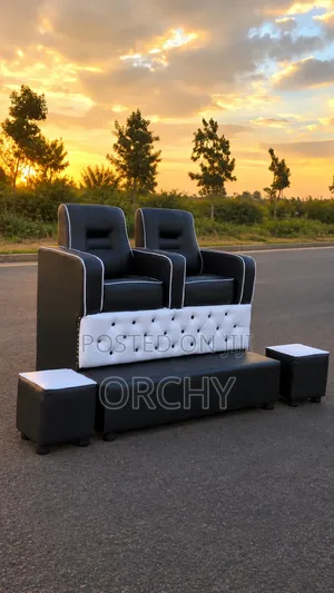 Modern White and Black Pedicure Couch