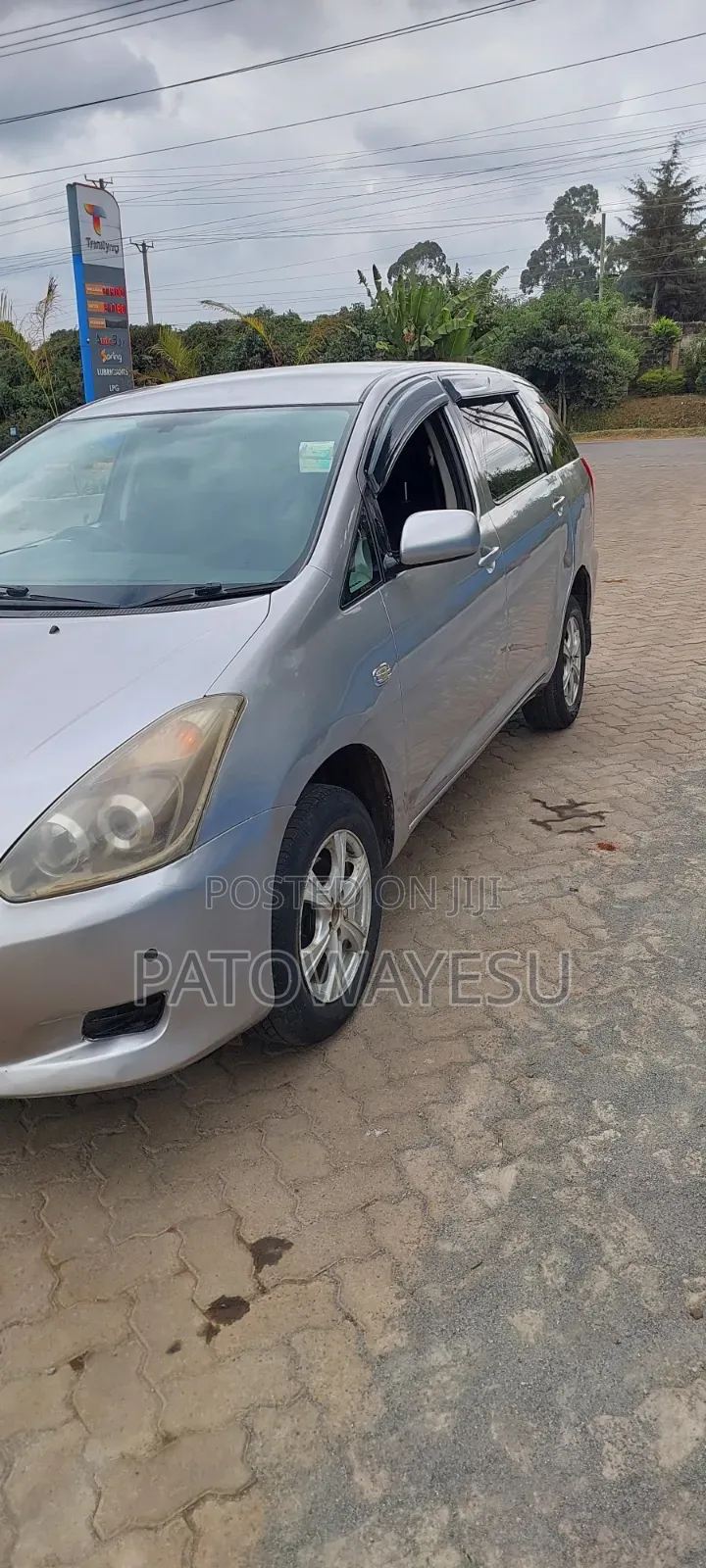 Toyota Wish 2007 Silver