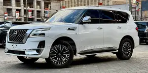 Nissan Patrol 2014 White