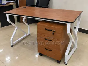 Modern Executive Office Desk With 3 Drawer Mobile Pedestal.